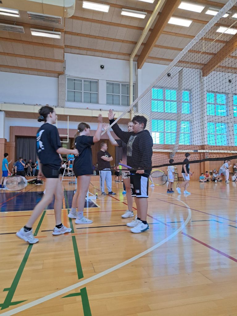 26_05_badmintonovy_turnaj_005.jpg