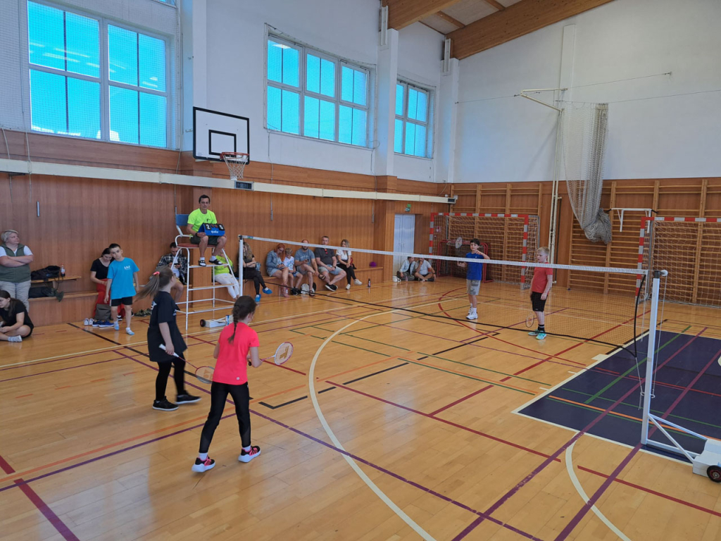 26_05_badmintonovy_turnaj_009.jpg