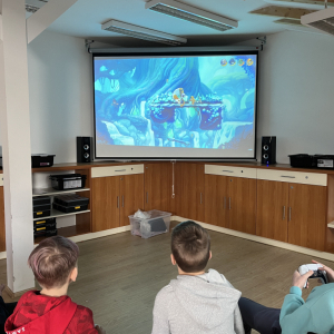 Jarní prázdniny | Dopoledne s playstationem